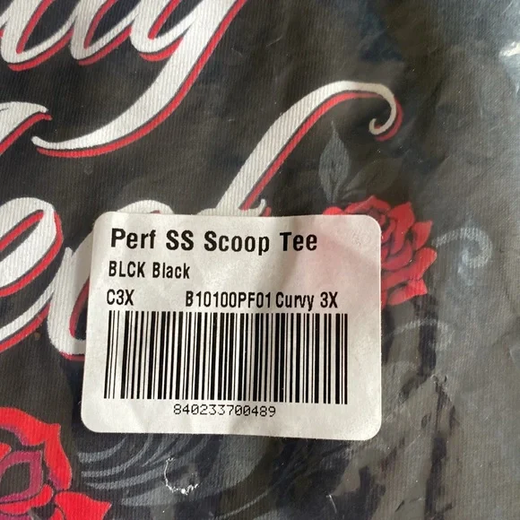 Top. Beautiful Disaster. NWT. Multiple sizes. - Picture 10 of 10